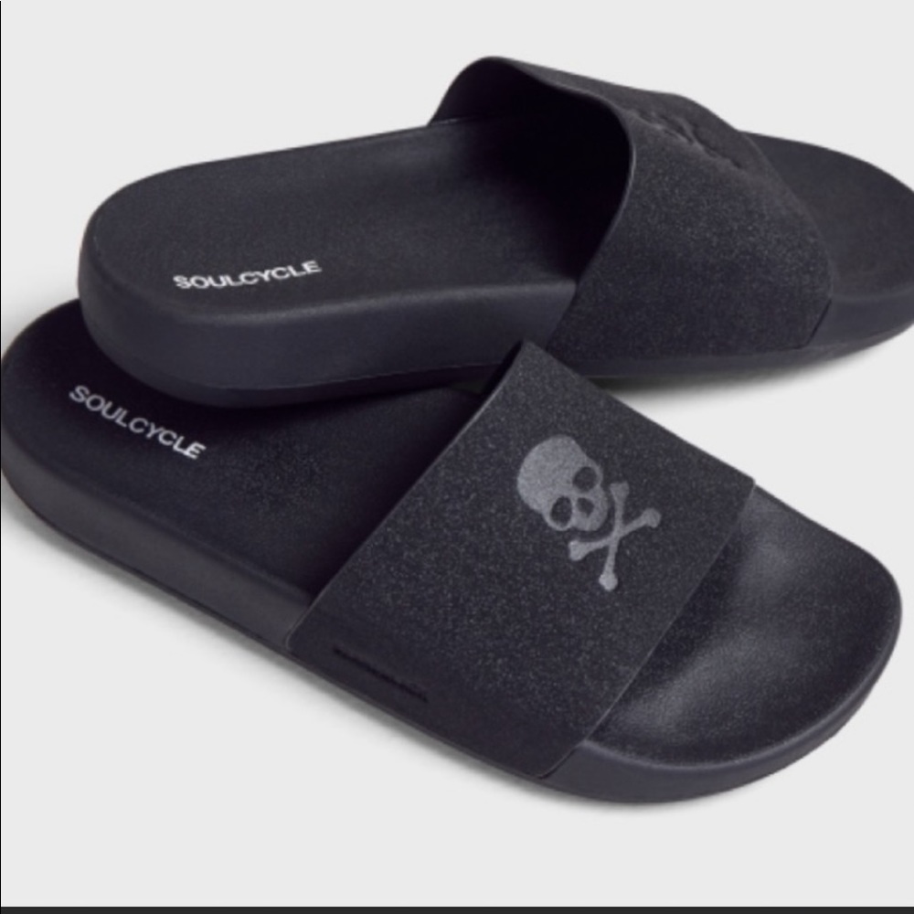 SoulCycle LEGEND sparkle slides